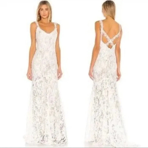 NWT Heartloom Della Lace Gown in Ivory Size Medium - Picture 1 of 10